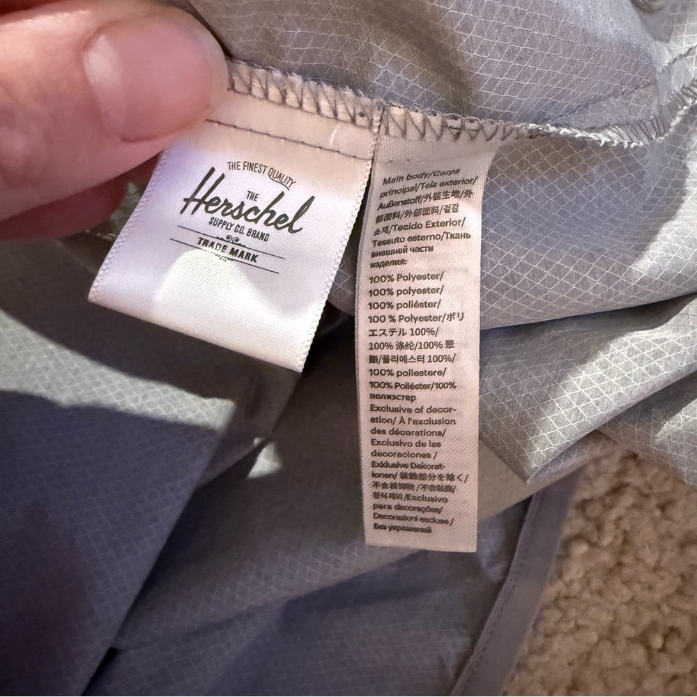 Herschel Supply Co Hooded Windbreaker Jacket Gray XL Lightweight Zip Up - Picture 8 of 10